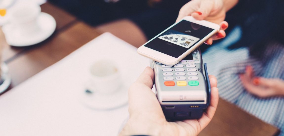 O número de transações digitais no mundo deve aumentar 80% até 2025, diz estudo